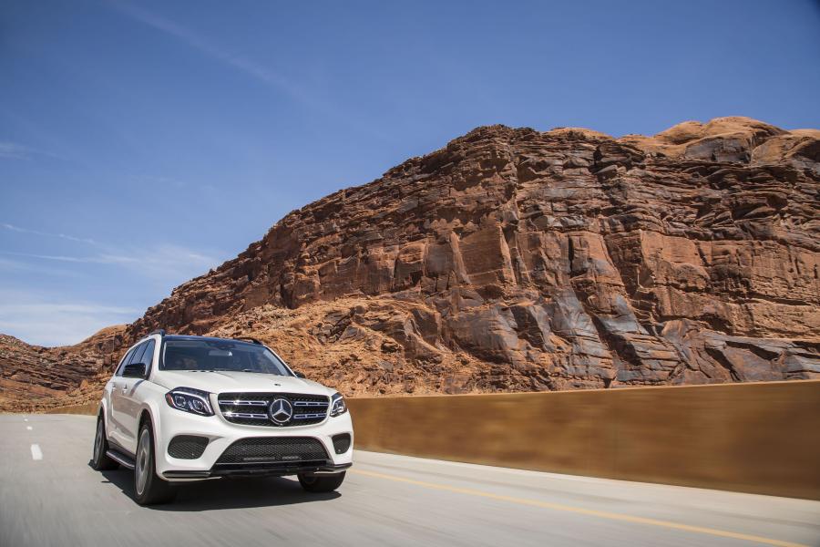  Mercedes-Benz GLS550 4Matic AMG Line 2016 года  (фото 15 из 33)
